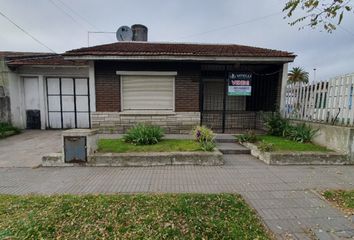 Casa en  Bernardino Rivadavia, Mar Del Plata