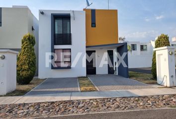 Casa en condominio en  Avenida La Vista 1037, Fraccionamiento La Vista Residencial, Rinconada La Condesa, Querétaro, 76146, Mex