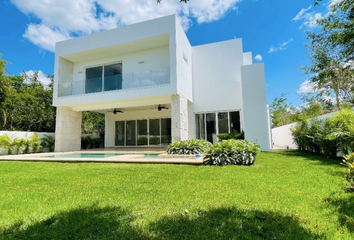 Casa en condominio en  Yucatán, Mérida, Chablekal, 1, Mexico