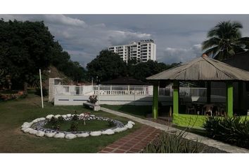 Villa-Quinta en  Santa Fe De Antioquia