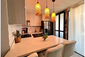 Apartamento en  La Castellana, Medellín