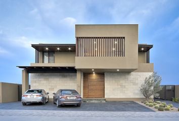 Casa en  76146, Santiago De Querétaro, Querétaro, Mex