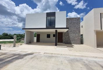 Casa en  Pueblo Cholul, Mérida, Yucatán