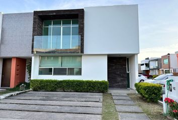 Casa en  San Agustin, Tlajomulco De Zúñiga