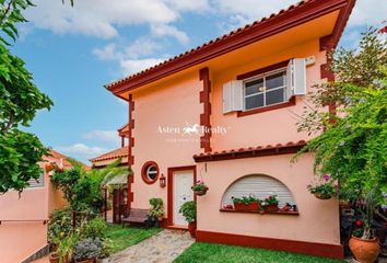 Chalet en  Costa Adeje, St. Cruz De Tenerife