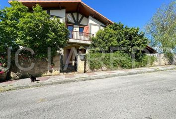 Chalet en  Badames, Cantabria