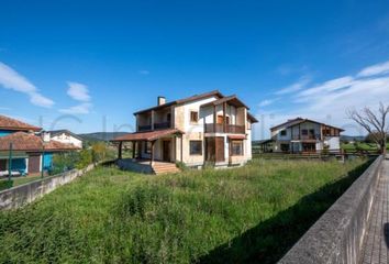 Chalet en  Barcena De Cicero, Cantabria