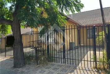 Casa en  Peñalolén, Provincia De Santiago