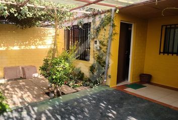 Casa en  La Florida, Provincia De Santiago