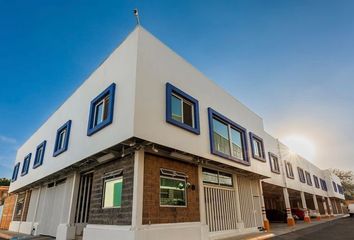 Edificio en  La Tijera, Tlajomulco De Zúñiga