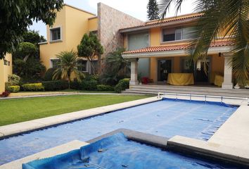 Casa en fraccionamiento en  Tabachines, Cuernavaca, Cuernavaca, Morelos