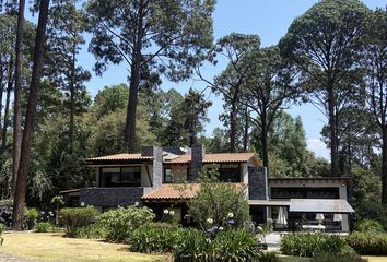 Casa en  Avándaro, Valle De Bravo