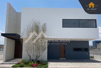 Casa en  Jurica, Santiago De Querétaro, Querétaro, Mex