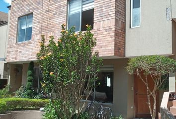 Casa en  La Concepción, Quito