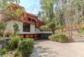 Casa en  Vía Encinos 31-31, Parque Nacional Bosque Del Pedregal, Tlalpan, Ciudad De México, 14266, Mex