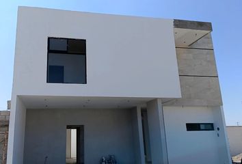 Casa en  Torremolinos, Gómez Palacio