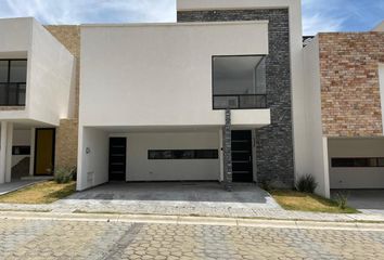 Casa en  San Juan Aquiahuac, San Andrés Cholula