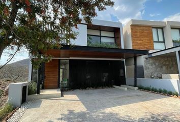 Casa en condominio en  Calle Granito 31711-31711, Paseos Del Pedregal, Santiago De Querétaro, Querétaro, 76148, Mex