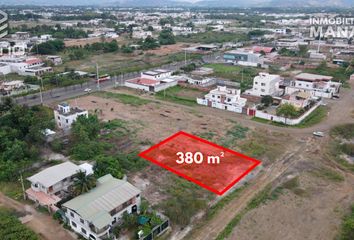 Terreno Comercial en  Portoviejo