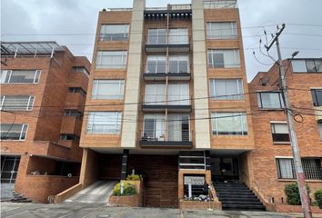 Apartamento en  Santa Barbara Norte, Bogotá