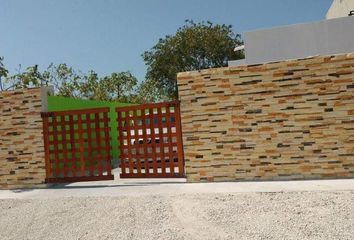 Casa en  Calle 24, Yucalpetén Puerto, Progreso, Yucatán, 97336, Mex