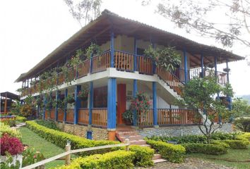 Villa-Quinta en  Potrerillo, Restrepo Valle Del Cauca