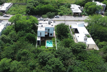 Lote de Terreno en  Calle 21, Yaxkukul, Yucatán, Mex