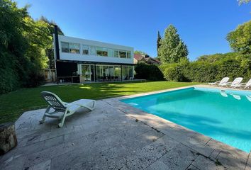 Casa en  Quartier Lomas De La Horqueta, Partido De San Isidro