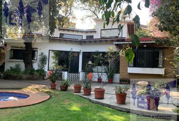 Casa en  Pueblo Santa María Ahuacatitlán, Cuernavaca, Morelos