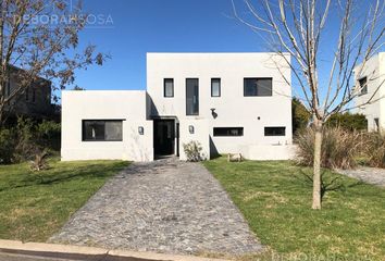 Casa en  El Cantón, Partido De Escobar