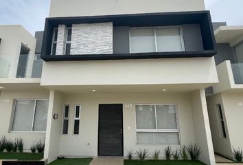 Casa en  Boulevard Valle Imperial, Valle Imperial, Zapopan, Jalisco, 45134, Mex