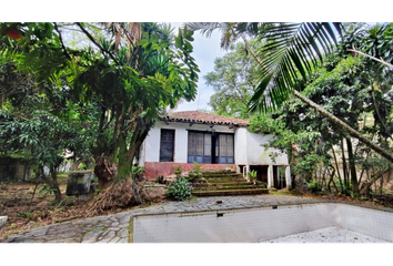 Lote de Terreno en  El Bosque, Cali