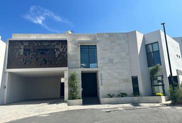 Casa en  Villas La Rioja, Monterrey