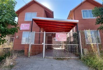 Casa en  Calle Lauquén, Los Ángeles, Biobío, 4440000, Chl