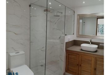 Apartamento en  Castropol, Medellín