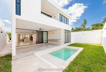 Casa en  Calle 28, Komchén, Mérida, Yucatán, 97302, Mex