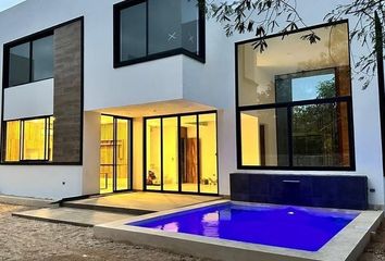 Casa en condominio en  Yucatan Country Club, Mérida, Yucatán, Mex