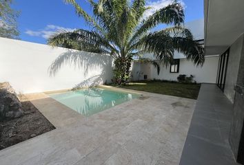 Casa en  Calle 12 B, Santa Gertrudis Copo, Mérida, Yucatán, 97305, Mex