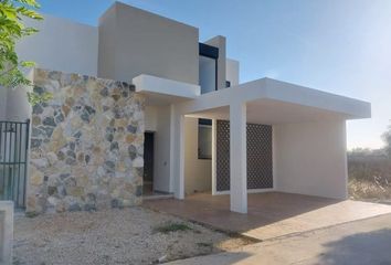 Casa en condominio en  97305, Mérida, Yucatán, Mex