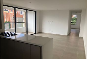 Apartamento en  Candelaria Centro, Medellín