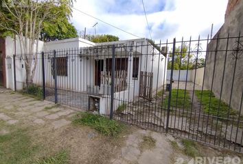 Casa en  Castelar, Partido De Morón