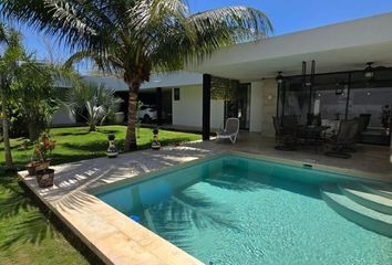 Casa en  Calle 18 108-108, Cholul, Mérida, Yucatán, 97305, Mex