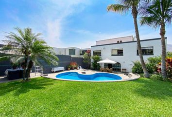 Casa en  La Planicie, Lima