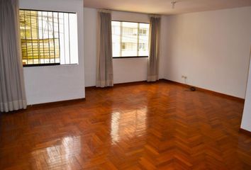 Departamento en  Santiago De Surco, Lima