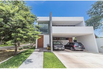 Casa en  Pueblo Cholul, Mérida, Yucatán