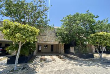 Casa en  Algarrobos Desarrollo Residencial, Mérida, Yucatán