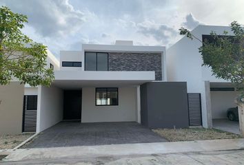 Casa en condominio en  Calle 20 109, Conkal, Yucatán, 97345, Mex