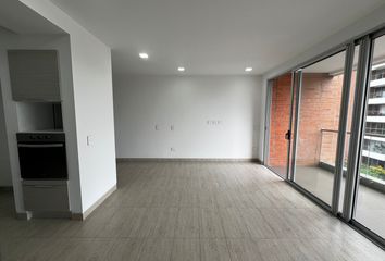 Apartamento en  Los Alamos, Pereira