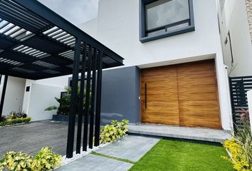 Casa en condominio en  Paseo Del Río, Cancún, Benito Juárez, Quintana Roo, 77560, Mex