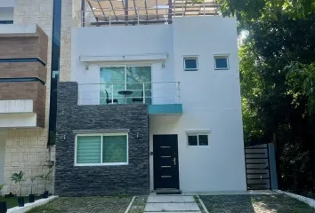 Casa en fraccionamiento en  Calle Punta Caoba, Puerto Morelos, Quintana Roo, 77586, Mex